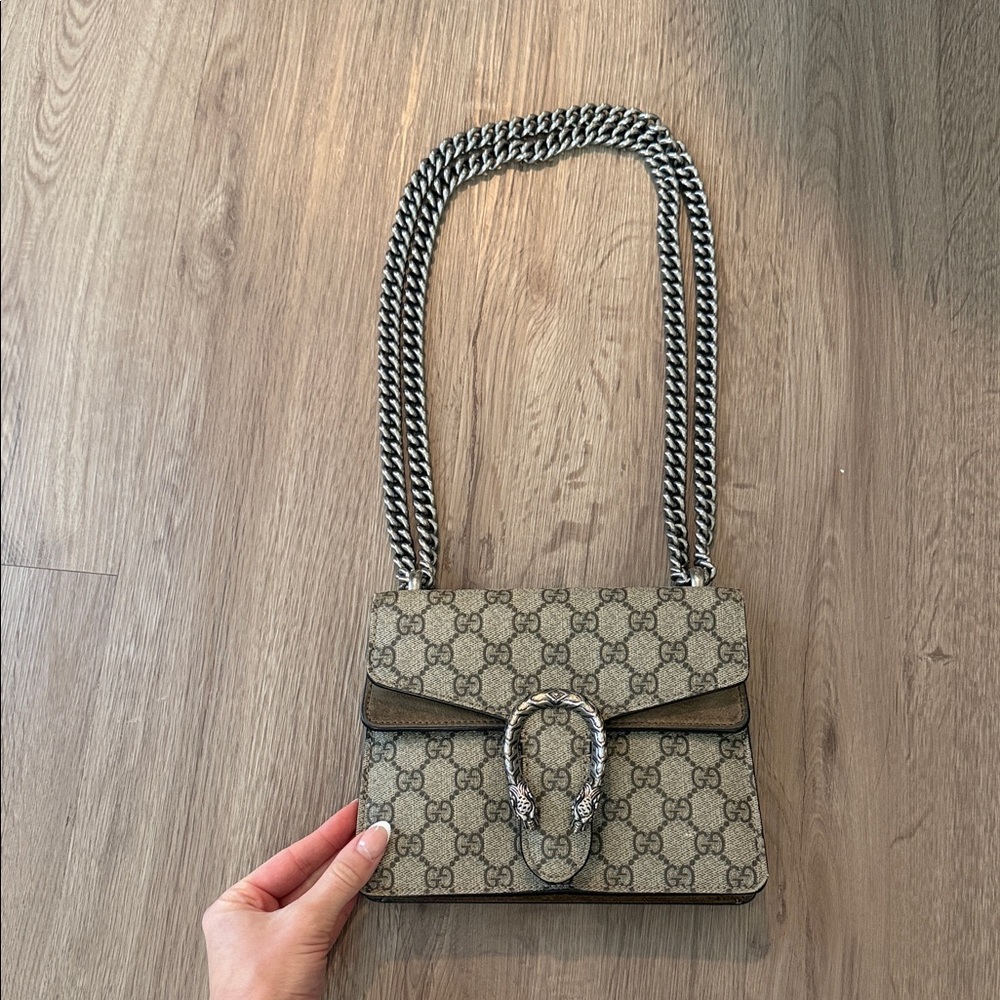Gucci Beige and Black Shoulder Bag